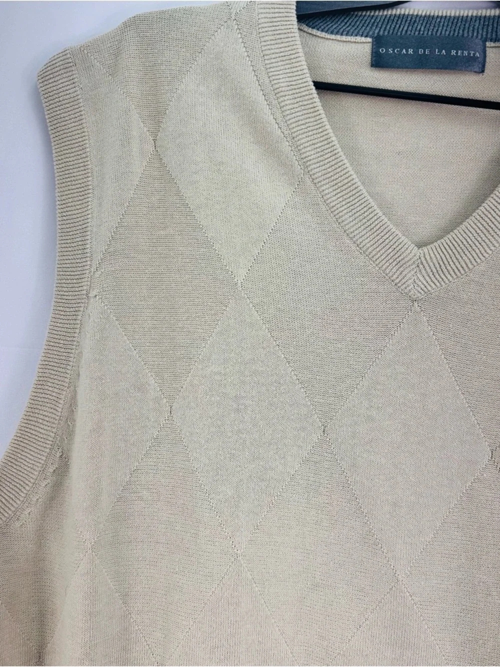 fall 10 Oscar de la Renta Men's V-Neck Sweater Vest Tan Textured Argyle XL